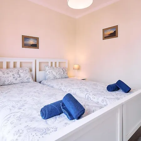 Casa Sauchi Mit Gemeinschaftspool - Neu Renoviert *