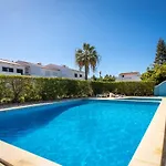 Feriehus Casa Sauchi Mit Gemeinschaftspool - Neu Renoviert Albufeira
