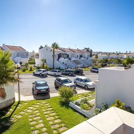 Casa Sauchi Mit Gemeinschaftspool - Neu Renoviert * Albufeira